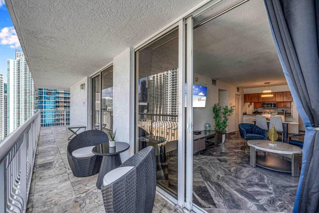 Iconic High Floor 3 Bedrooms In The Heart Of Miami Luaran gambar